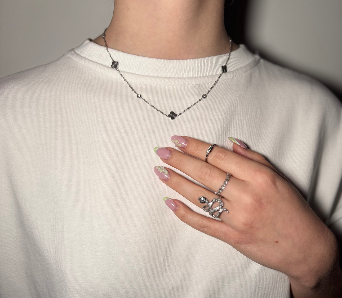 Collier Lila