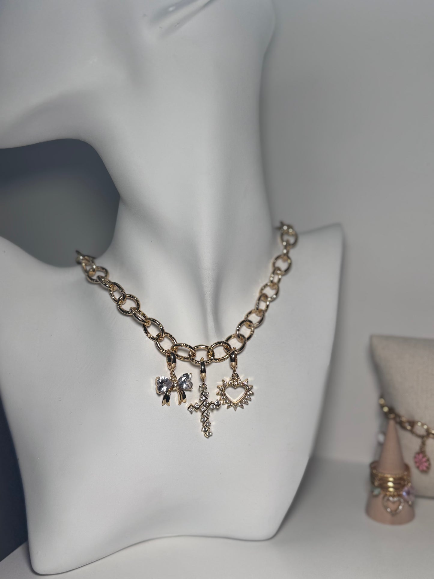 Collier Elyna