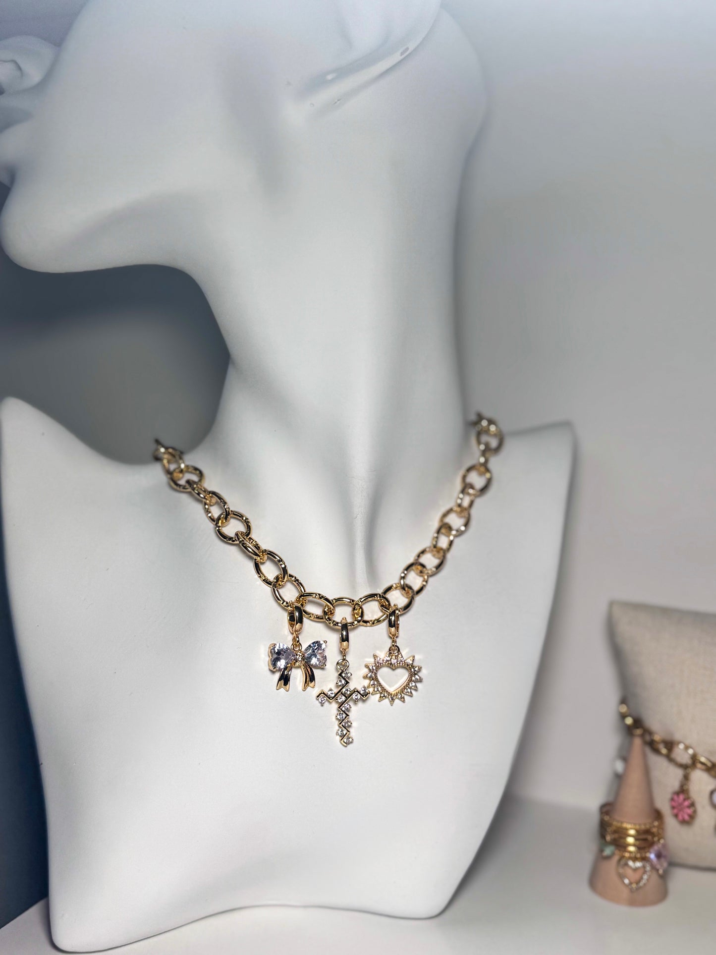 Collier Elyna