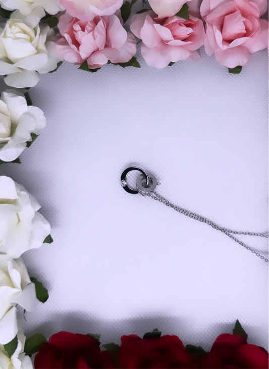 Collier Liam