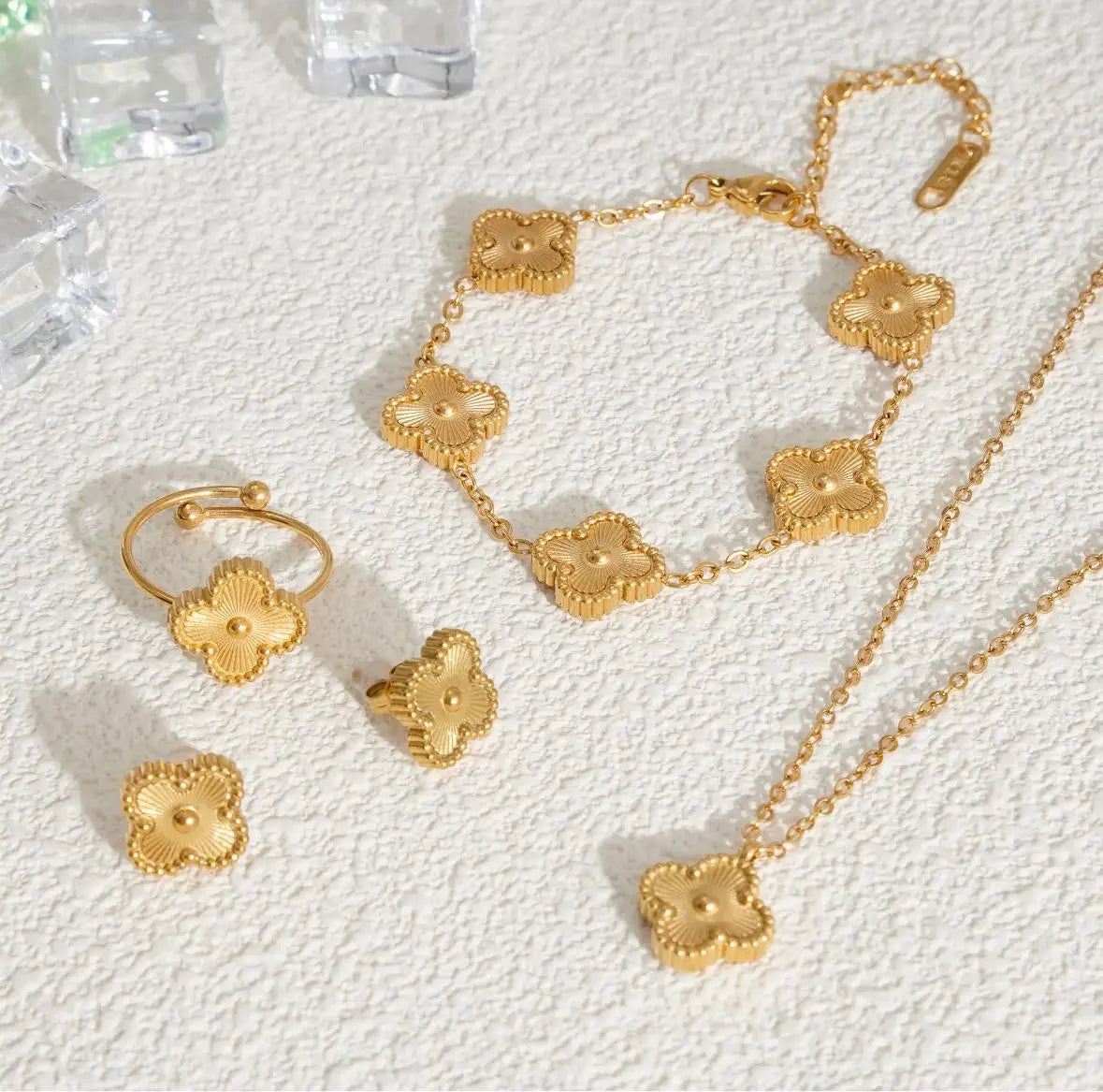 Collier Kyriel