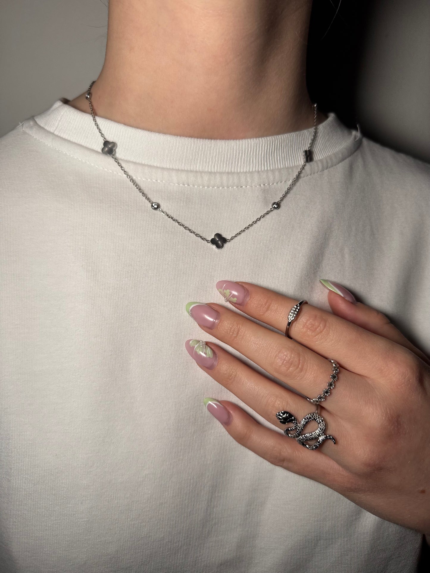 Collier Lila